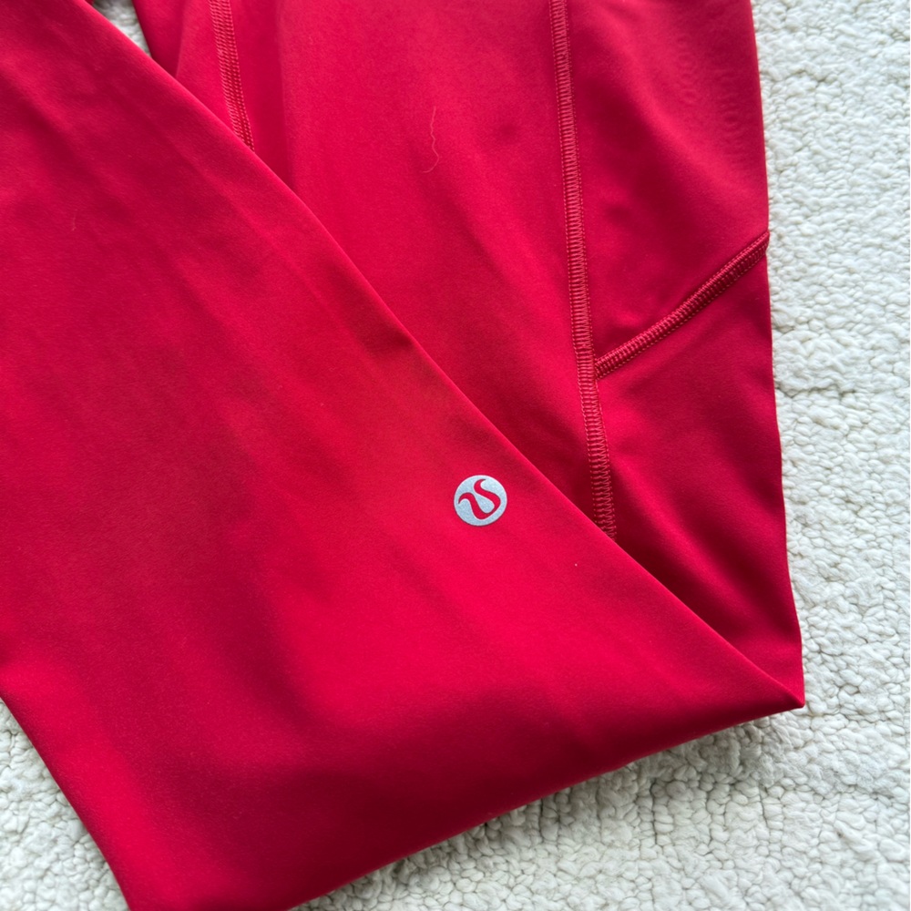 Lululemon Fast and Free High-Rise Tight 25” Dark Red Size 6